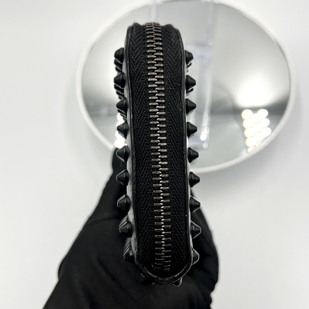 Christian Louboutin Continental Wallet - Picture 4 of 8